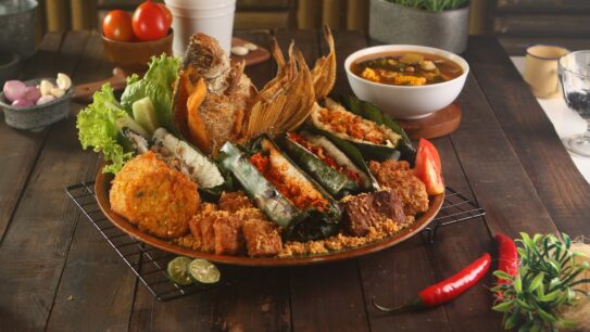 Tempat Makan Keluarga Terbaik di Surabaya yang Menyenangkan