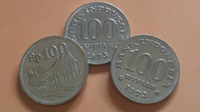 Harga Koin 100 Rumah Gadang