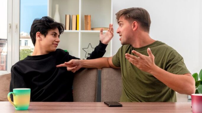 8 Frasa Orang Narsistik