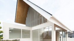 Rumah Joglo, Hunian Tropis Modern dengan Atap Fungsional
