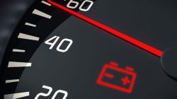 Pentingnya Lampu Indikator Aki Mobil, Jangan Anggap Remeh